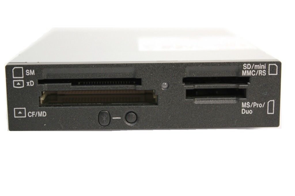 New Dell Internal Media Card Reader W/ Bluetooth 19in1 RU730 1930940B13