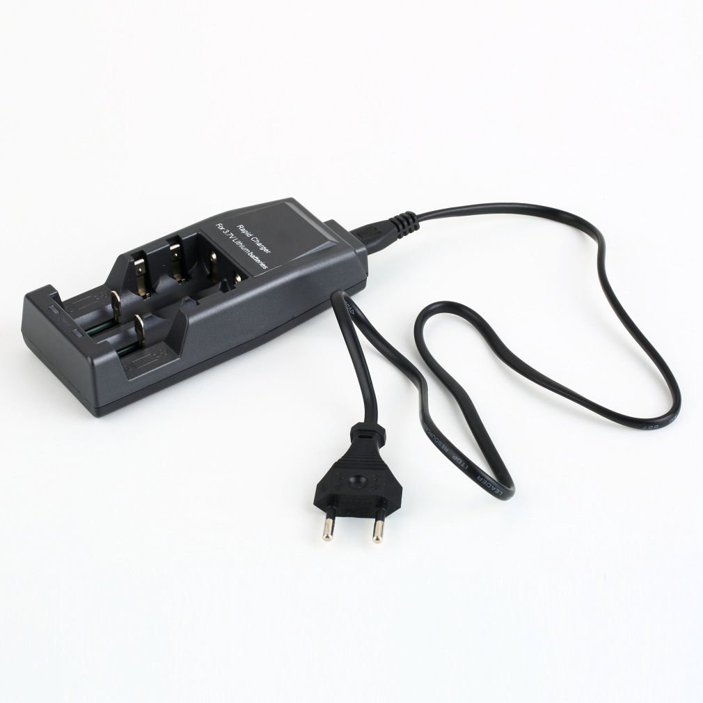 WF-139 EU Charger For 18650 14500 17500 17670 3.7V Li-ion Battery WT5