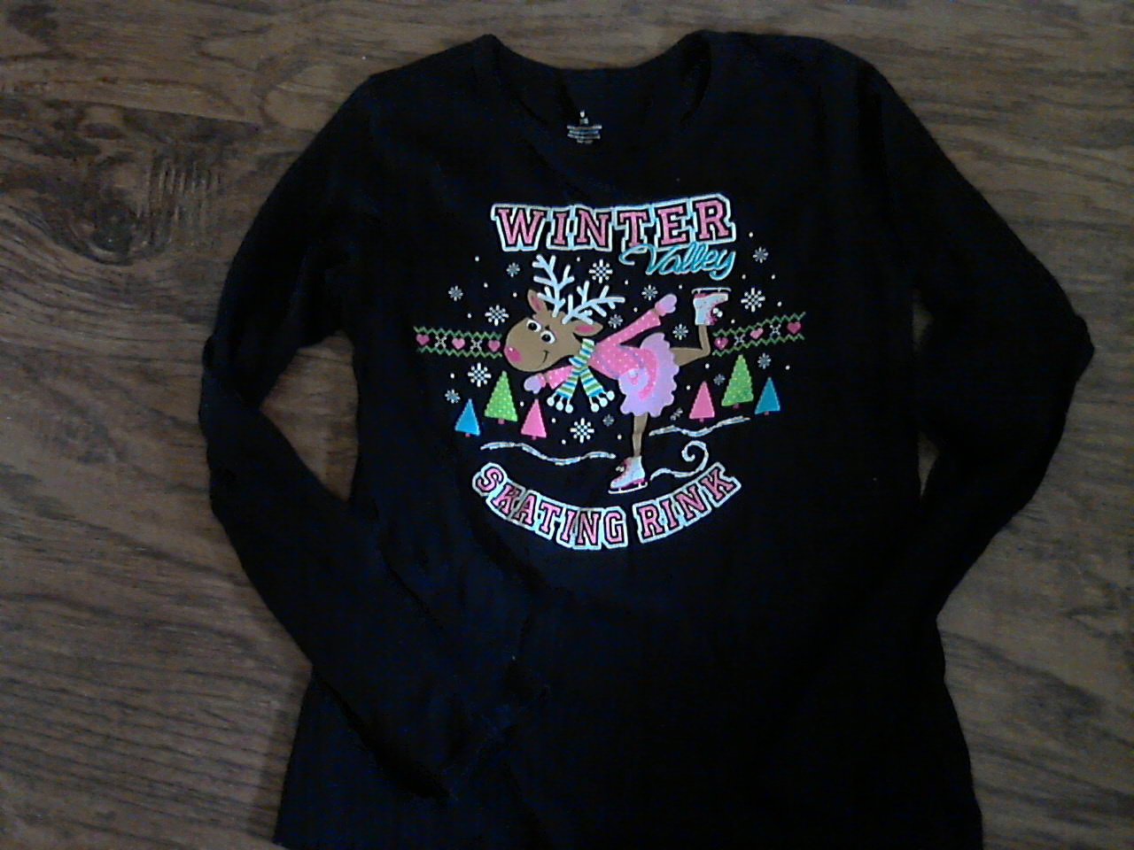 M (7-8) girl's black long sleeve shirt