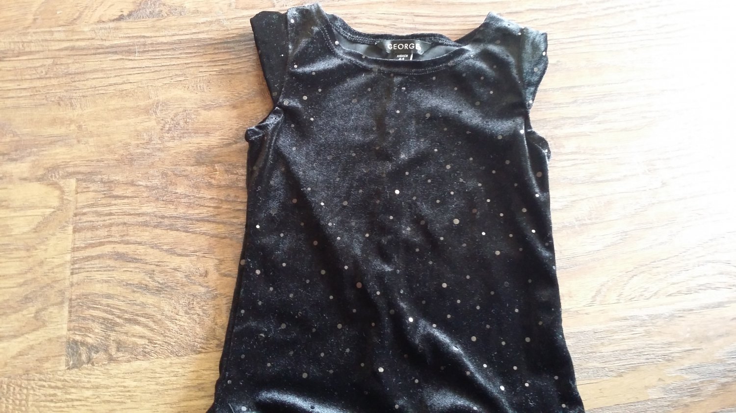 black dress size 5t