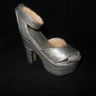 Willits Just The Right Shoe 1998 "Silver Cloud" (25007) Artist Raine