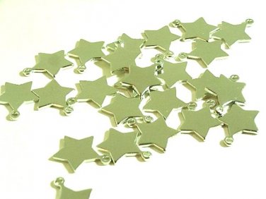 30 pcs Tiny Silver Tone 11mm Star Alloy Pendant DIY175