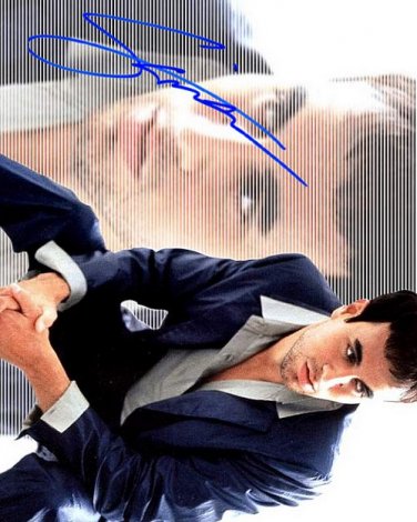 IGLESIASENRIQUE Autographed Preprint Signed Photo