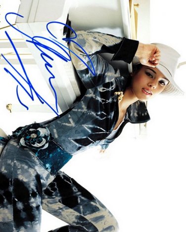 KEYSALICIAa Autographed Preprint Signed Photo