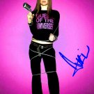 LevigneAvrilT Autographed Preprint Signed Photo