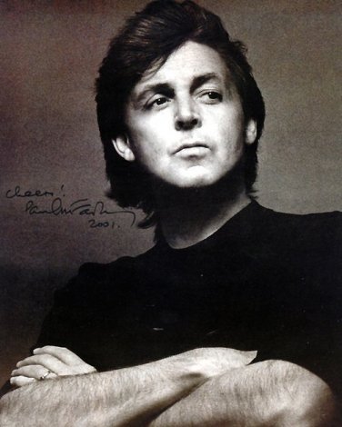 MCCARTNEYPAULbw Autographed Preprint Signed Photo