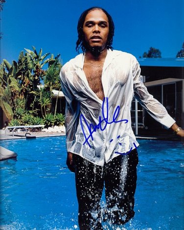 Maxwell Autographed Preprint Signed Photo