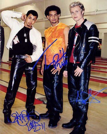 OTOWN Autographed Preprint Signed Photo