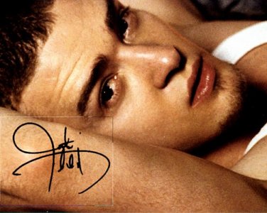 TimberlakeJustinBed Autographed Preprint Signed Photo