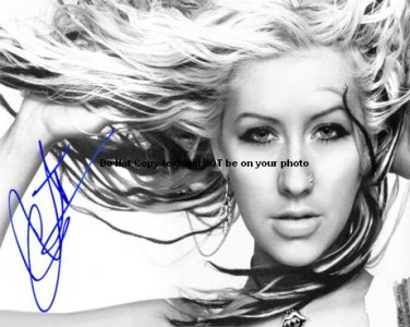 aguileraAIRBRUSH Autographed Preprint Signed Photo