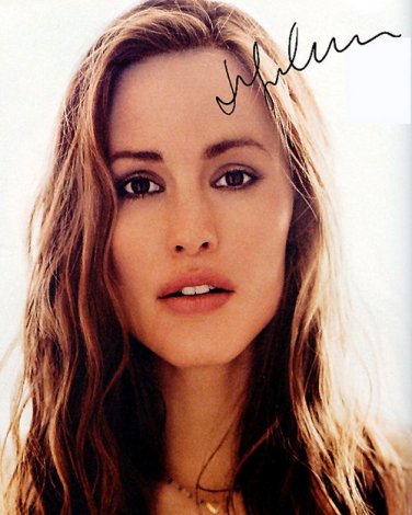 garnerjenredpaisley Autographed Preprint Signed Photo