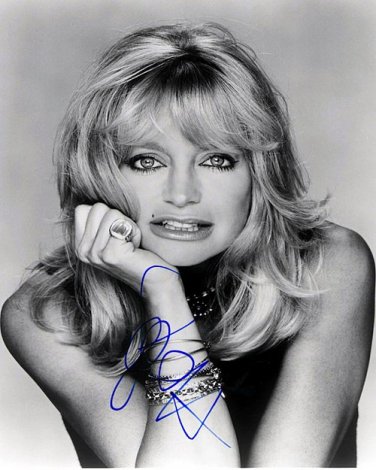 hawnGoldie Autographed Preprint Signed Photo