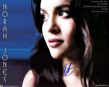 jonesnorahLIPS Autographed Preprint Signed Photo