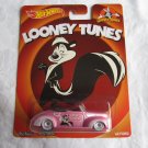 Hot Wheels 2013 Looney Tunes Pepe Le Pew '40 Ford MOC by Mattel