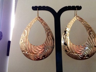 Bold Gold Teardrop Earrings