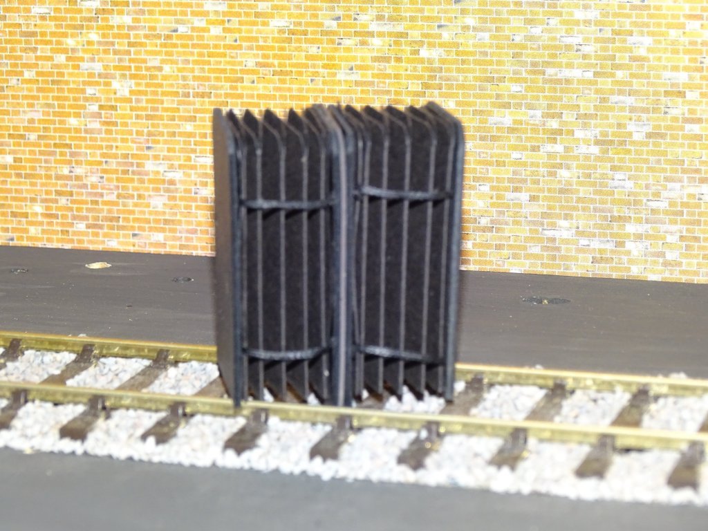 LNER Gangways 2 Packs Closed Type Made for O Gauge + FREE Modellers Chart #2011