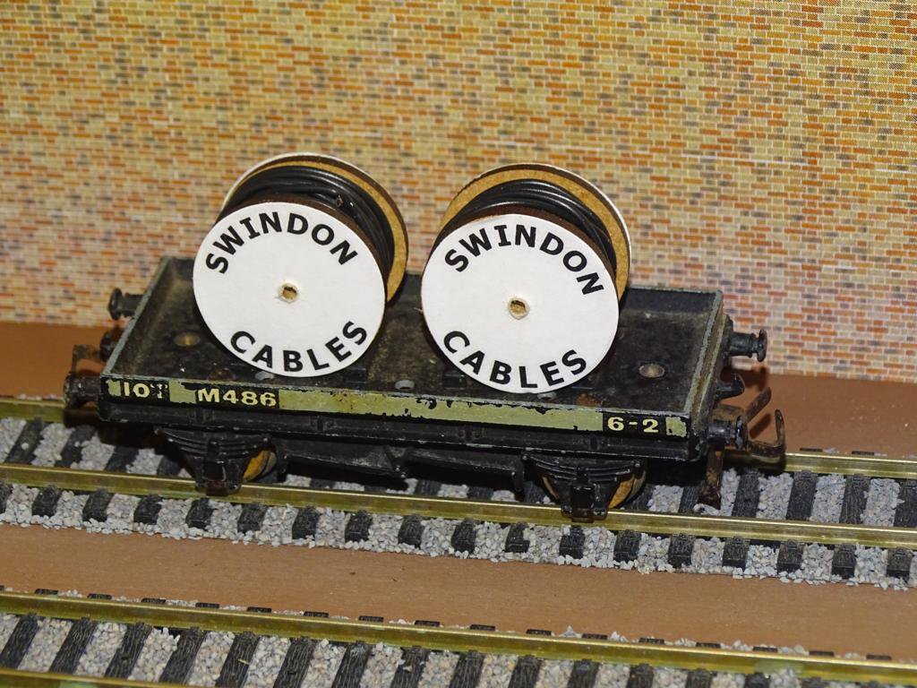 Swindon Cable Drums OO Gauge Set of 4 + FREE Bolted Pack Wagon Loads #2041