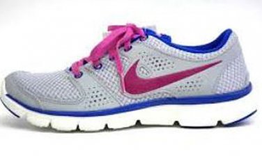Nike Women&acirc;��s Flex Experience Running Size 8 Gray and Pink New in Box