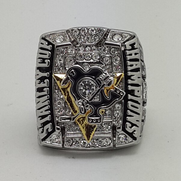 2009 NHL Pittsburgh Penguins championship ring size 11 US back solid