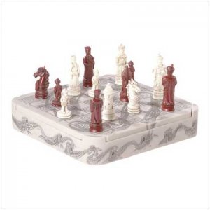MANDARN IVORY DRAGON CHESS SET