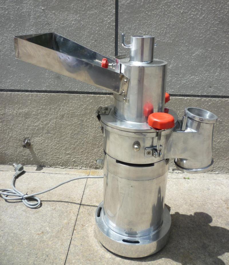 30kg/h Automatic desktop continuous Hammer Mill Herb Grinder, pulverizer