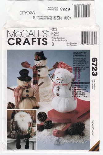 Snowmen and Santa Doll's Holiday Decor for a Country Christmas, Sewing Pattern McCall's 6723