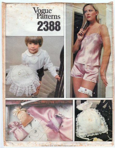 Camisole and Panties, Wedding Accessories Sewing Pattern Size Small UNCUT Vintage Vogue 2388