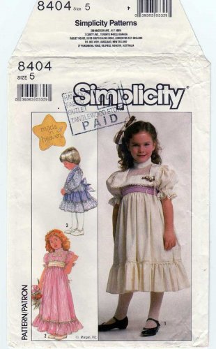 Girl's Dress, Tiered Skirt, Ruffles and Lace Sewing Pattern Child Size 5 UNCUT VTG Simplicity 8404