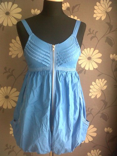 LADIES TOP SUMMER TOP SIZE 8 RIBBON