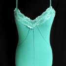 LADIES T SHIRT TOP SIZE SMALL GREEN