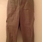 Liz Claiborne Green Cargo Capris, Size 10