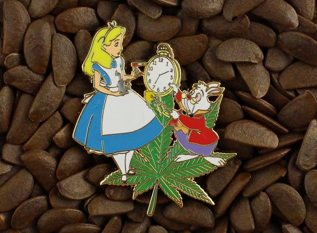 BHO Pins Wonderland Alice Leaf Dab Dabbing 420 710 Pin