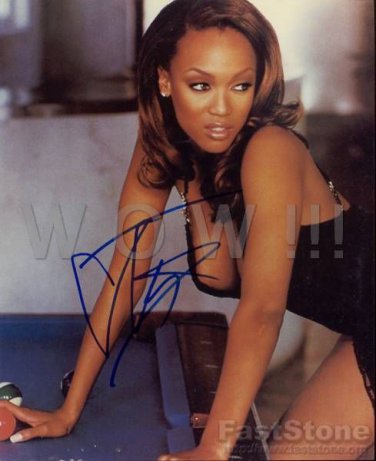 Gorgeous TYRA BANKS Signed Autograph 8x10  Picture Photo REPRINT