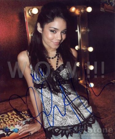 Gorgeous  VANESSA HUDGENS Signed Autograph 8x10  Picture Photo REPRINT