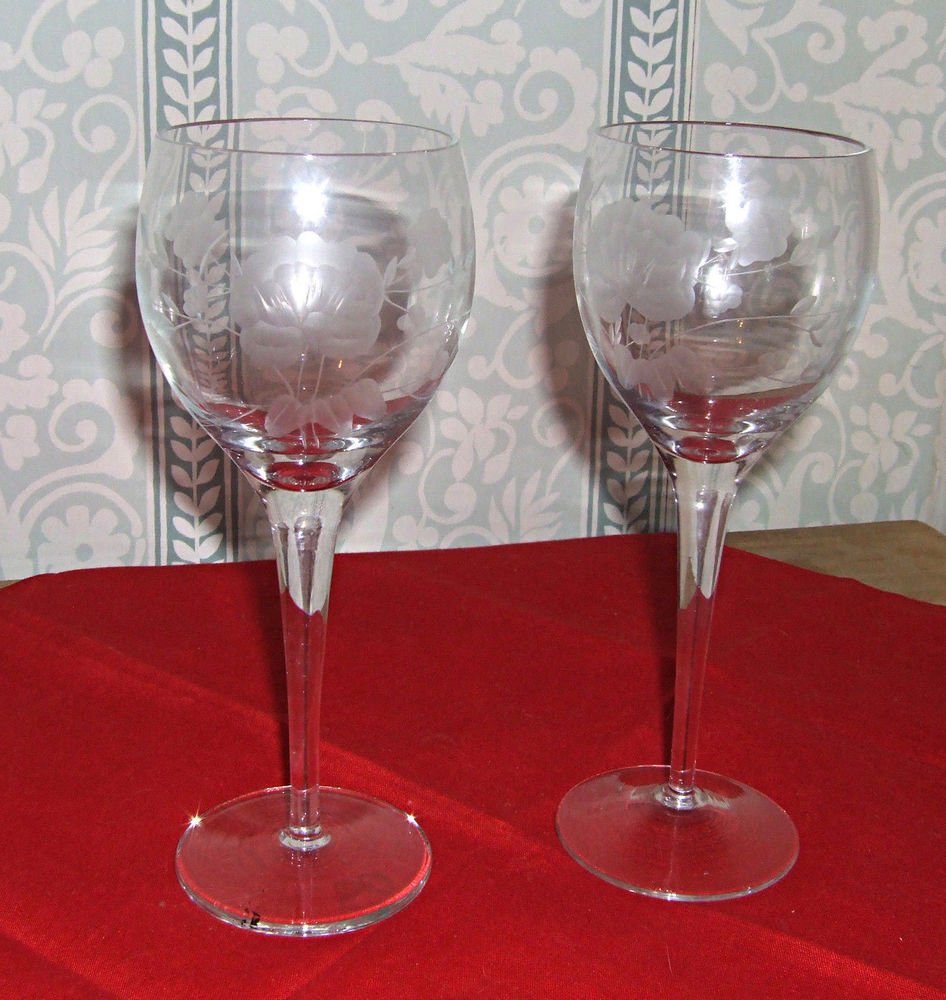 Bartlett Collins Manhattan Set of 4 Wine Glasses 