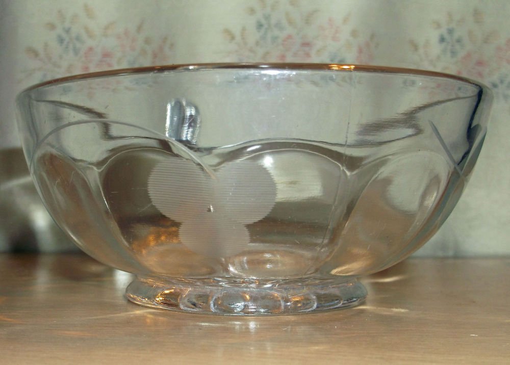 Vintage Cut Glass Nappy Dish Bowl w/Handle, Cut Clover Pattern, Paneled