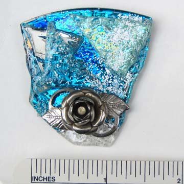Brooch 2698