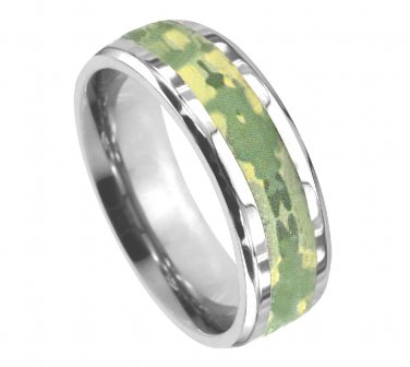 8TM348-TY0 High PolishHunter Green Commando Camo Camouflage Inlay Comfort Fit Titanium Band