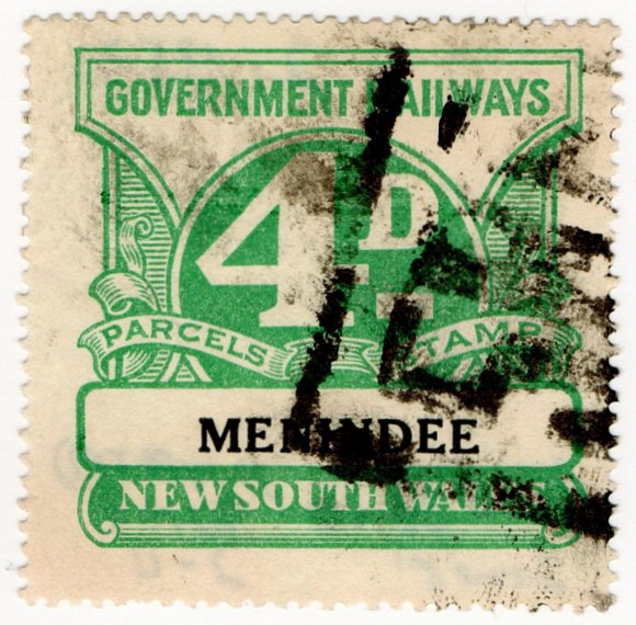 (I.B) Australia - NSW Railways Parcel 4d (Menindee) inverted watermark