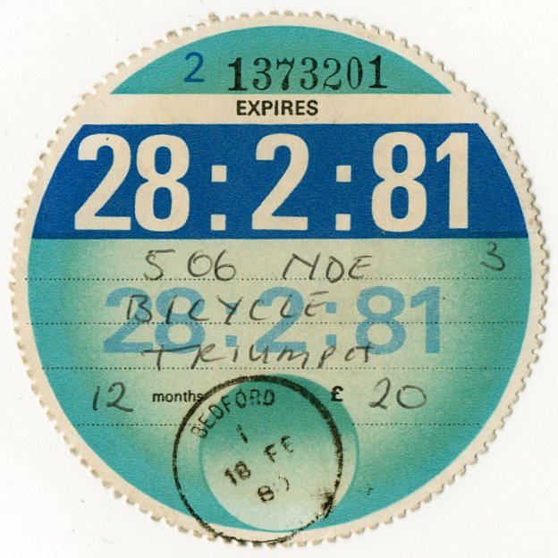 (I.B) GB Revenue : Car Tax Disc (Triumph Motorcycle 1981)