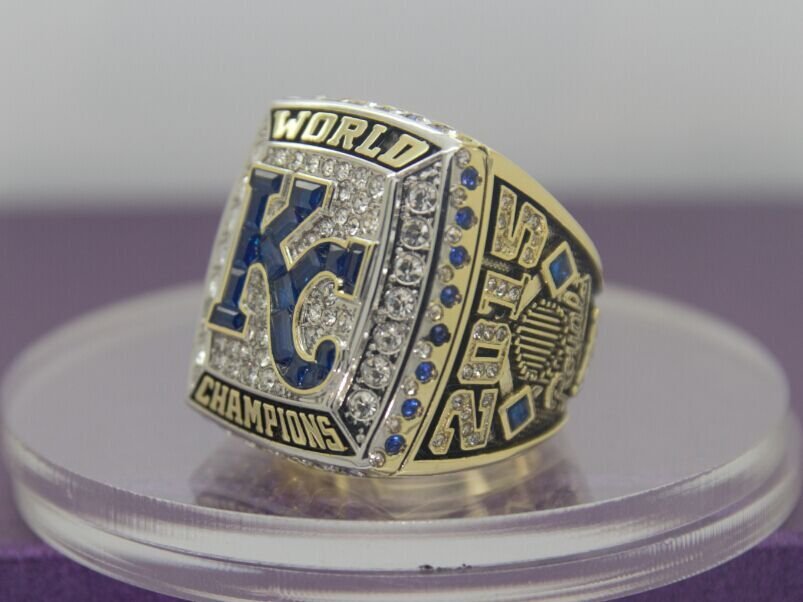 2016 Kansas City Royals World Series Championship Ring 8-14S PEREZ