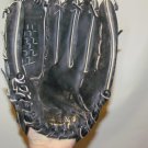 BASEBALL MITT