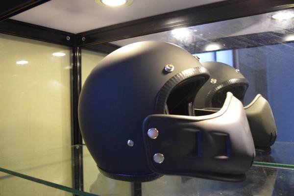 Street Fighter Vintage Retro 3/4 Bubble Motorcycle Cafe Racer Helmet