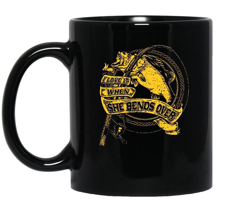Fishing i love it when she bends over coffee Mug_Black