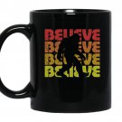 Bigfoot sasquatch i believevintage retro coffee Mug_Black