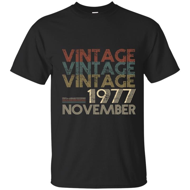 Retro classic vintage november 1977 40th gift 40 years old t-shirt