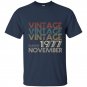 Retro classic vintage november 1977 40th gift 40 years old t-shirt