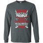 Guns dont kill people grandpa pretty granddaughter do Long Sleeve Gildan