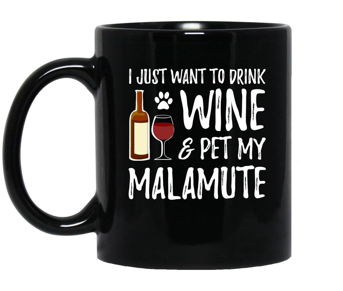 Wine and alaskan malamute for funny dog Mug Black