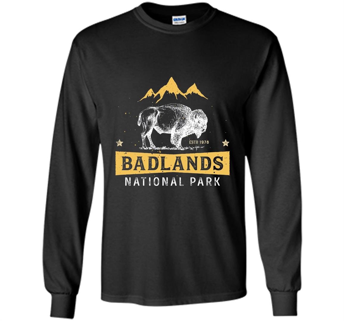 Badlands national park buffalo bison south dakota Long Sleeve